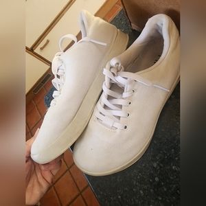 Nobull white canvas lowtop sneakers good used condition white W7.5